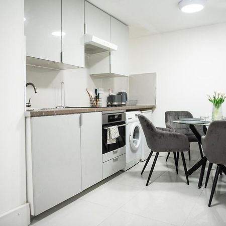 לונדון 1B Apartment, 30 Mins To Oxford Street מראה חיצוני תמונה