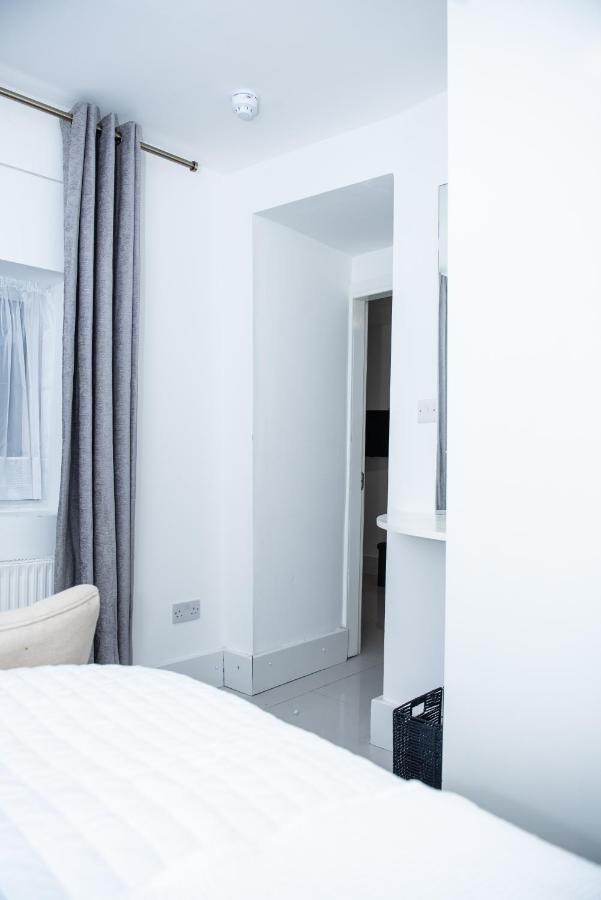לונדון 1B Apartment, 30 Mins To Oxford Street מראה חיצוני תמונה