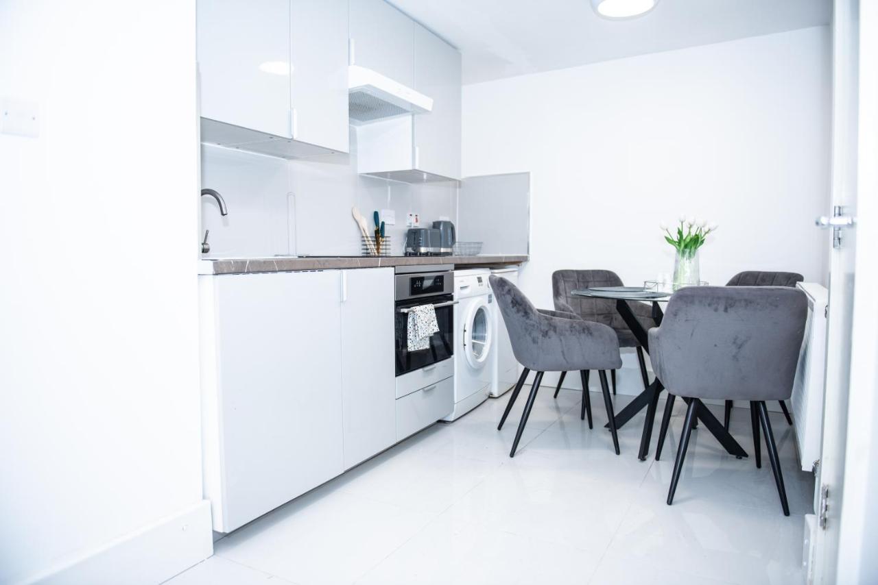 לונדון 1B Apartment, 30 Mins To Oxford Street מראה חיצוני תמונה