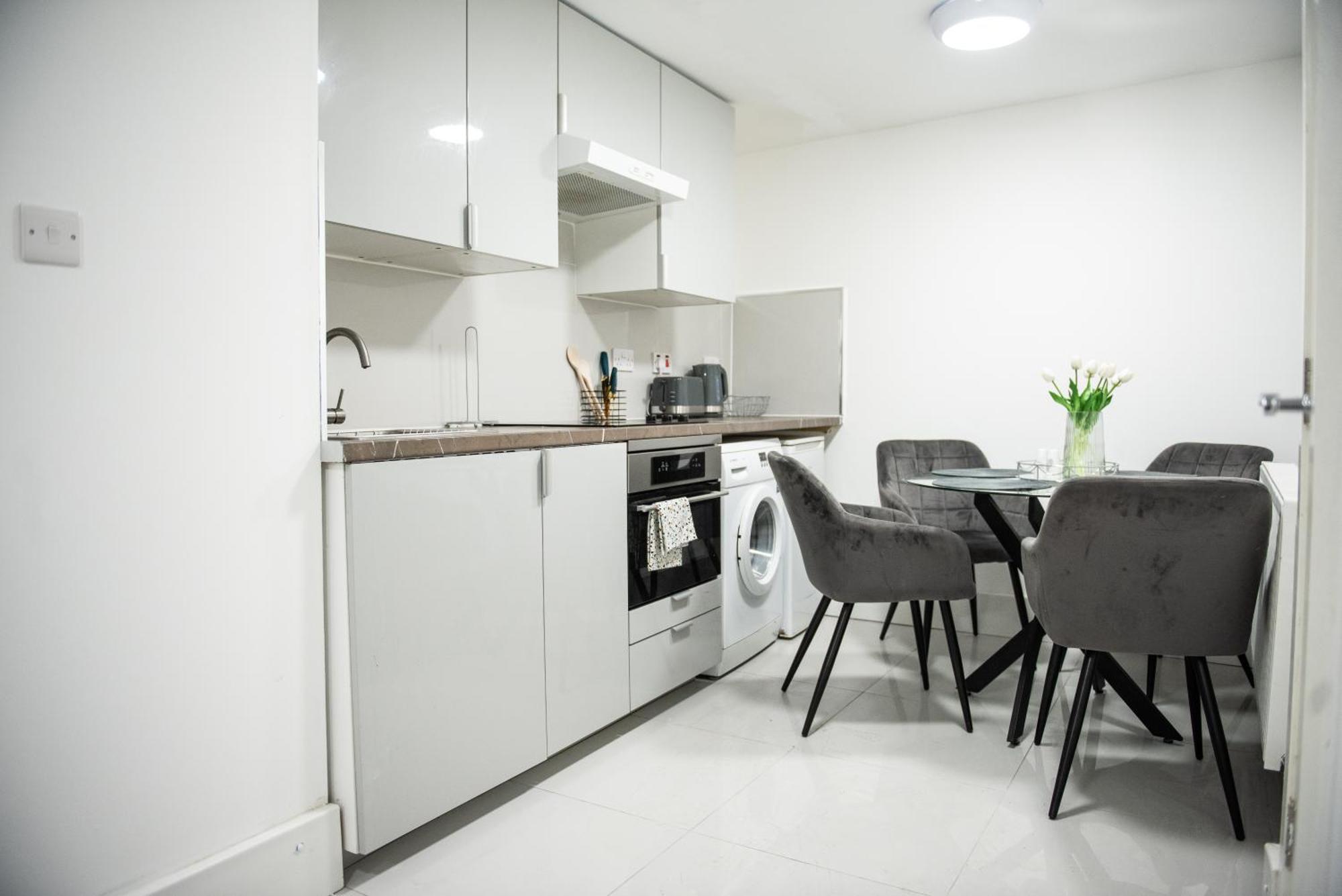 לונדון 1B Apartment, 30 Mins To Oxford Street מראה חיצוני תמונה