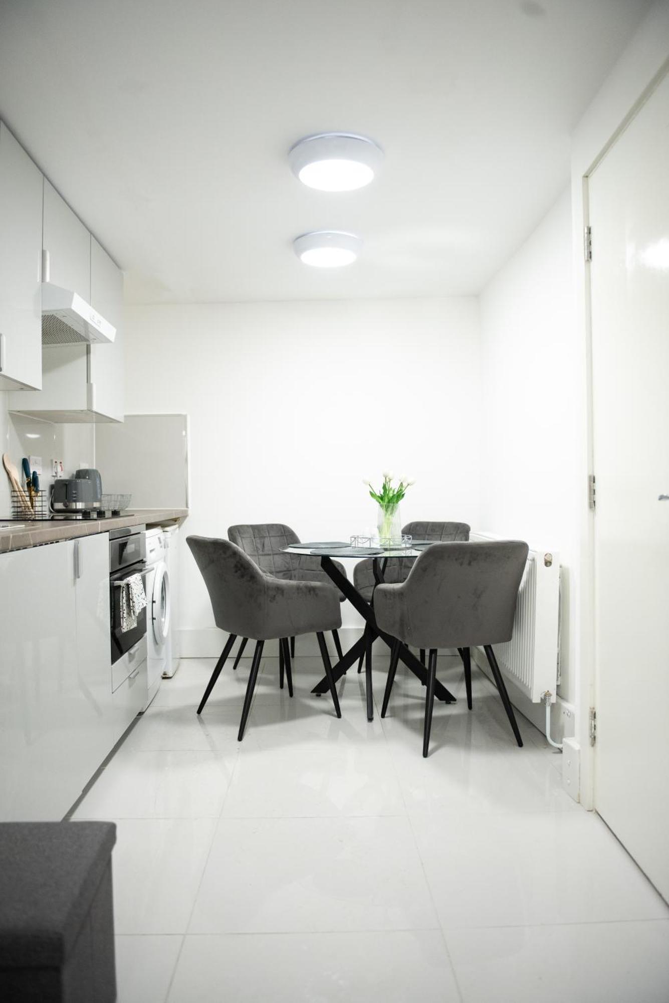 לונדון 1B Apartment, 30 Mins To Oxford Street מראה חיצוני תמונה